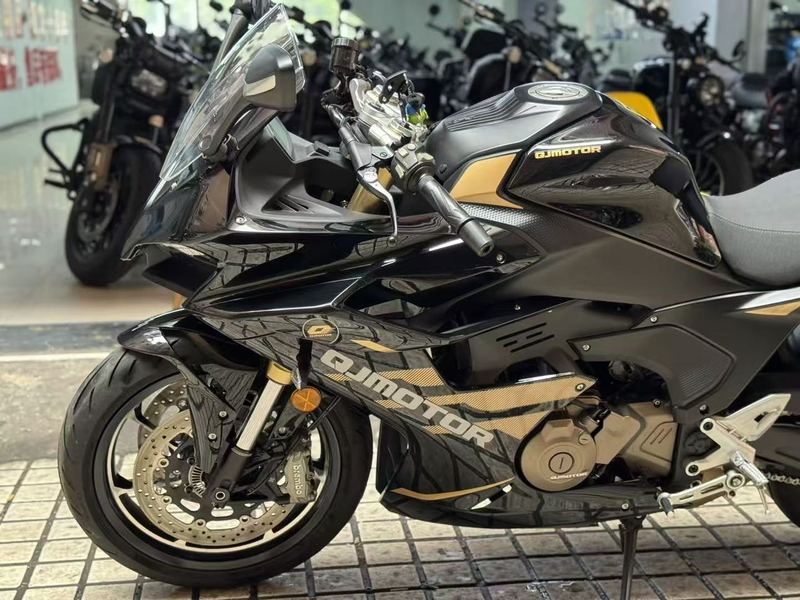 二手QJMOTOR赛550