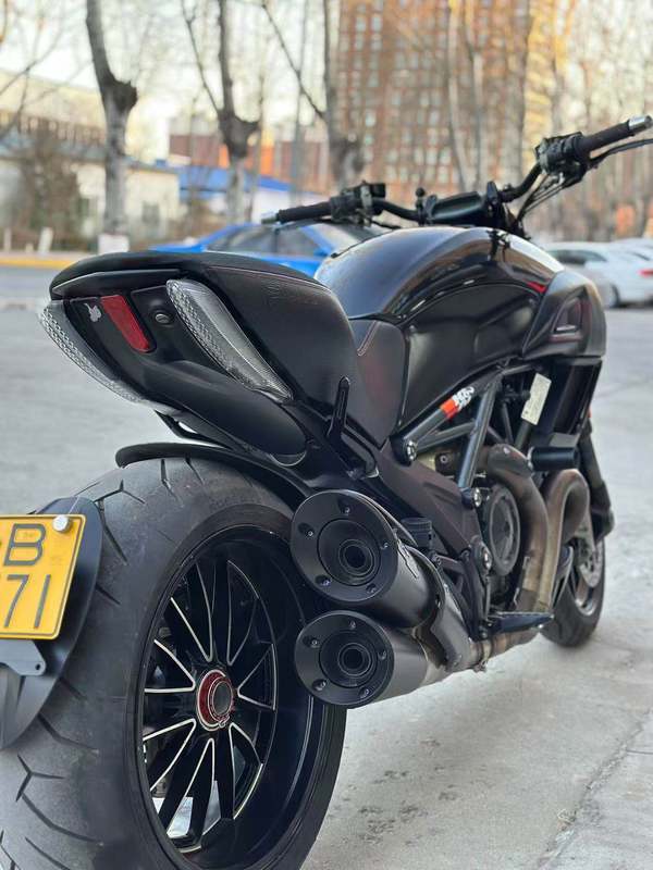 二手杜卡迪Diavel 