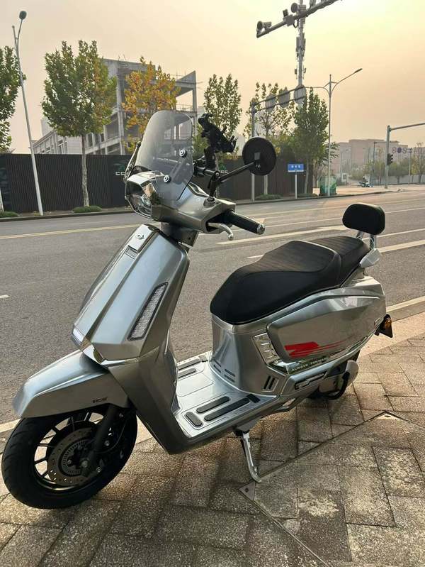 二手QJMOTOR阳光迪诺