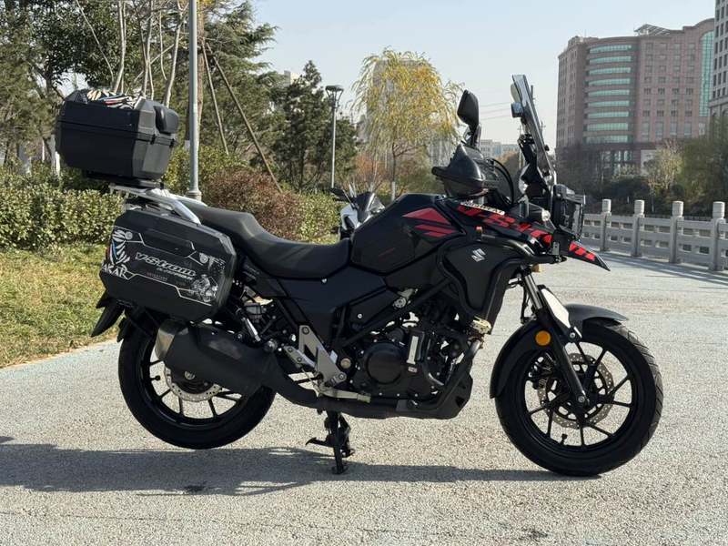 二手豪爵铃木DL250