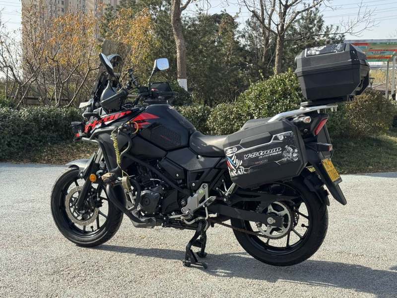 二手豪爵铃木DL250