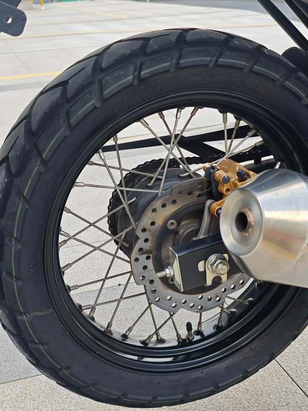 二手五羊本田鸷道 CB190SS