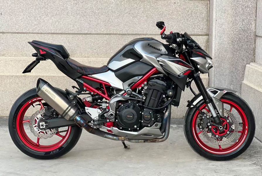二手川崎Z900