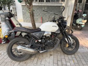 二手五羊本田鸷道 CB190SS