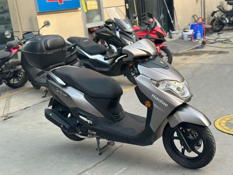 二手豪爵虎鲨VX125