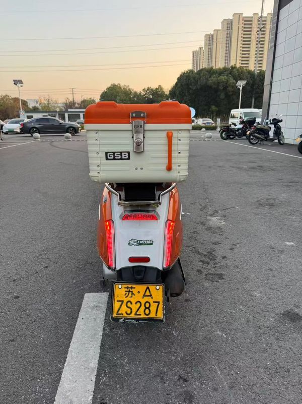 二手维多利亚Sixties 150i