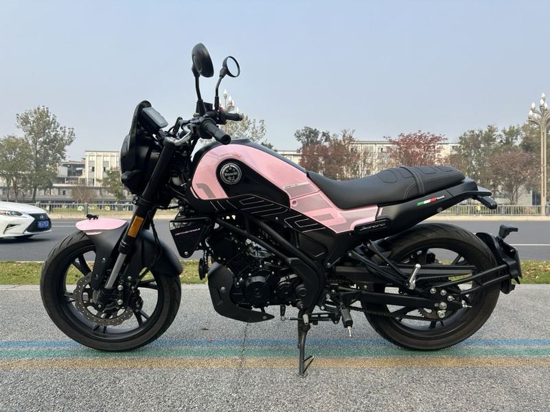 二手贝纳利幼狮 Leoncino 150