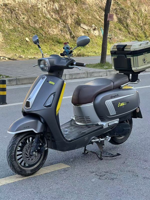 二手嘉鹏布加迪