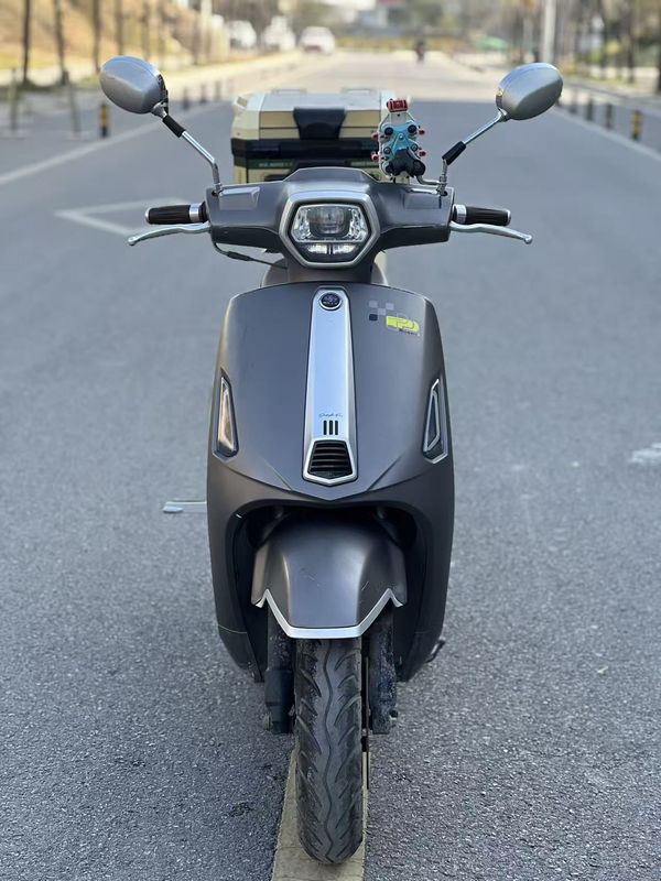 二手嘉鹏布加迪