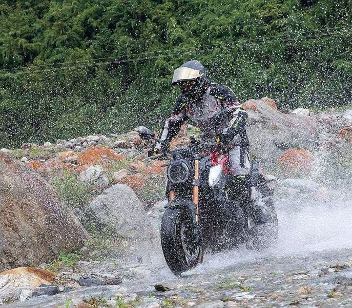 二手嘉爵CN800·臻