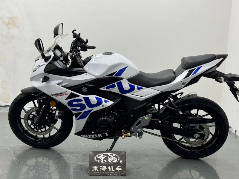 二手豪爵铃木GSX250R