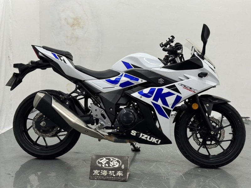 二手豪爵铃木GSX250R