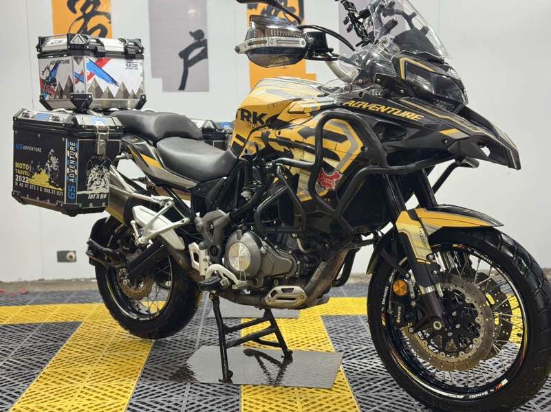 二手贝纳利金鹏 TRK502