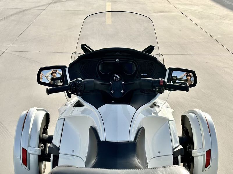 二手庞巴迪Spyder F3 