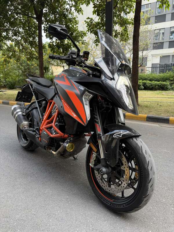 二手KTMR2R1290 Super Duke GT