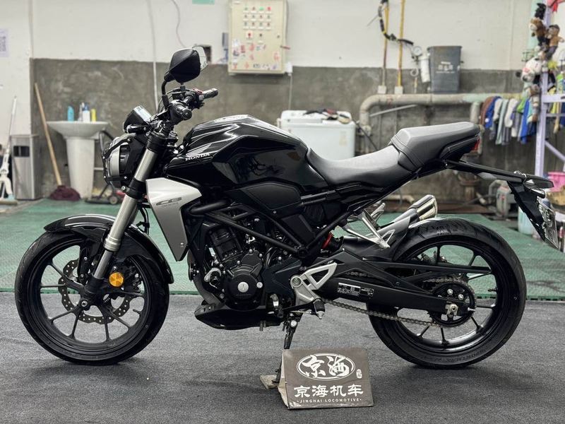 二手本田CB300R