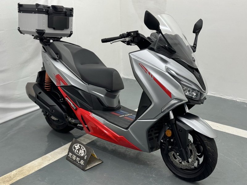 二手QJMOTOR鸿250