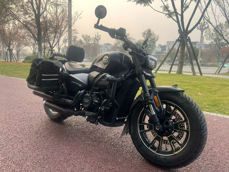 二手贝纳利哈伦402