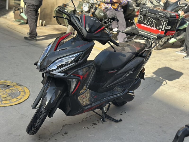 二手新大洲本田裂行 RX125Fi