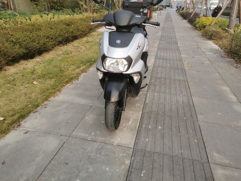 二手建设雅马哈旭鹰125