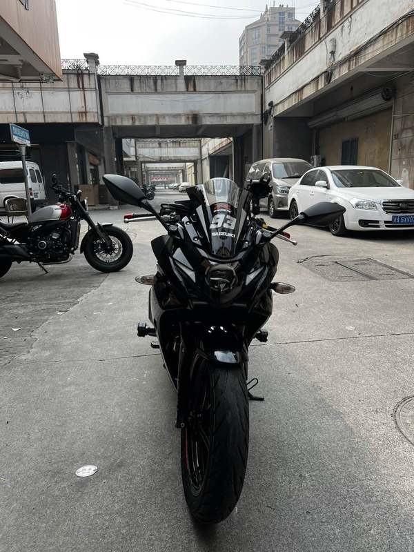 二手豪爵铃木GSX250R