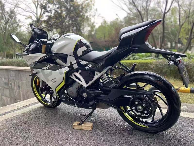 二手春风250SR
