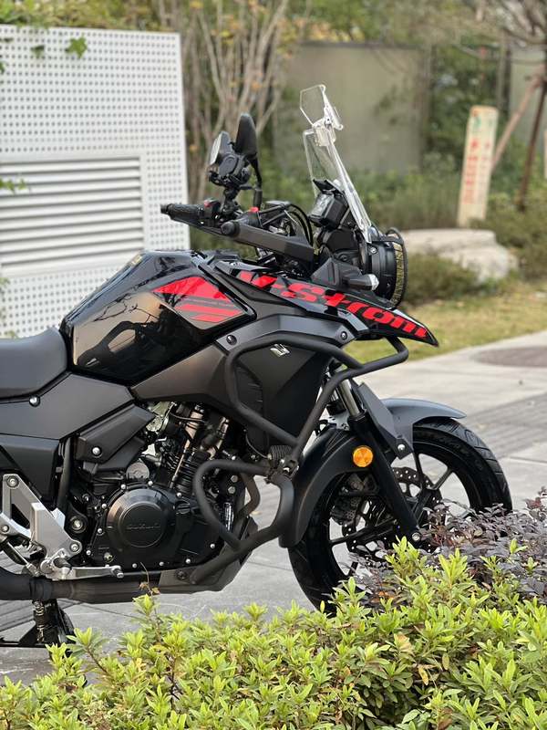 二手豪爵铃木DL250