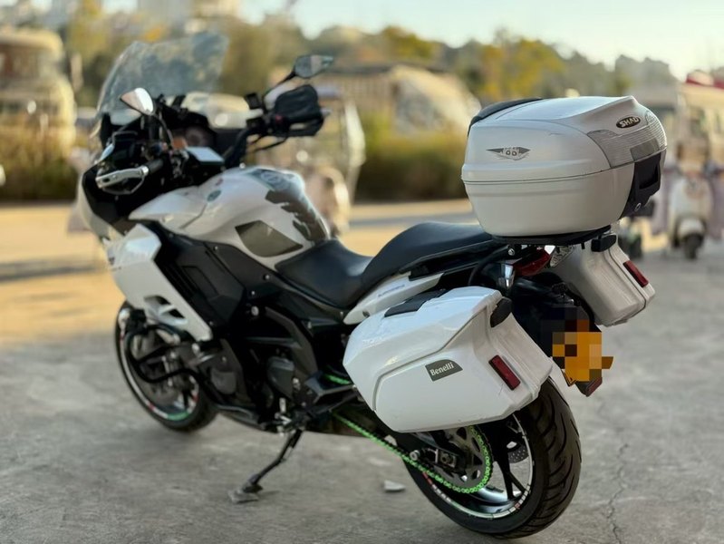 二手贝纳利600GC