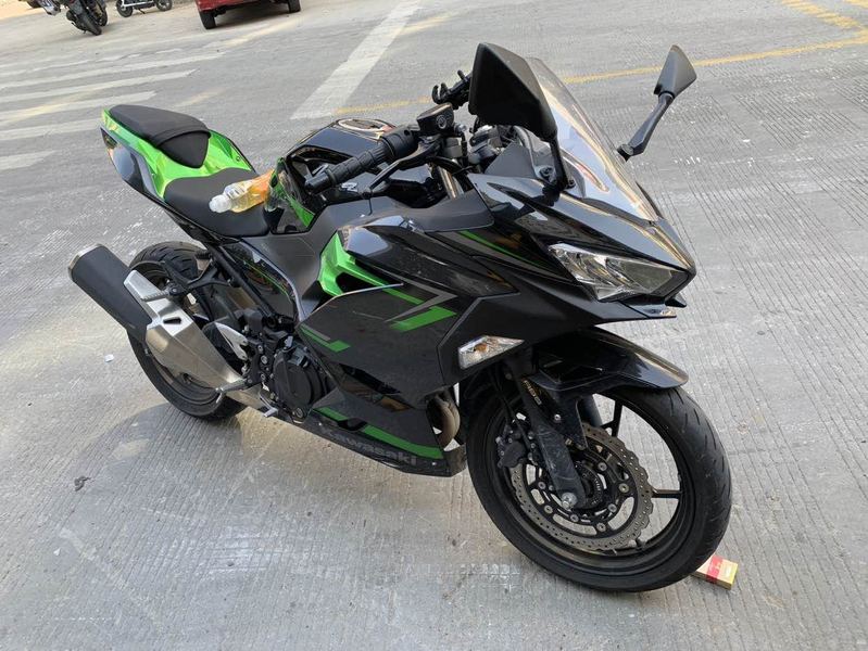 二手川崎Ninja 400