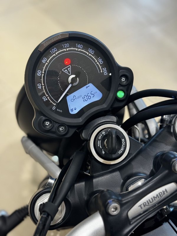 二手凯旋Scrambler 900