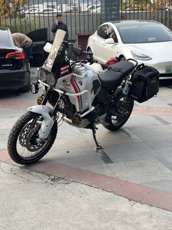 二手杜卡迪Desert X