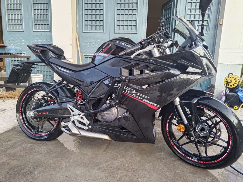 二手赛科龙RC250