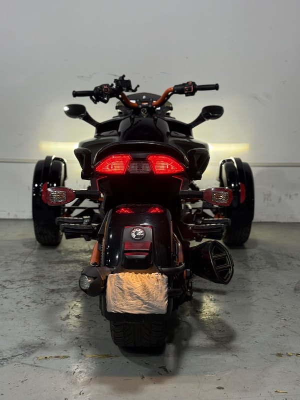 二手庞巴迪Spyder F3 