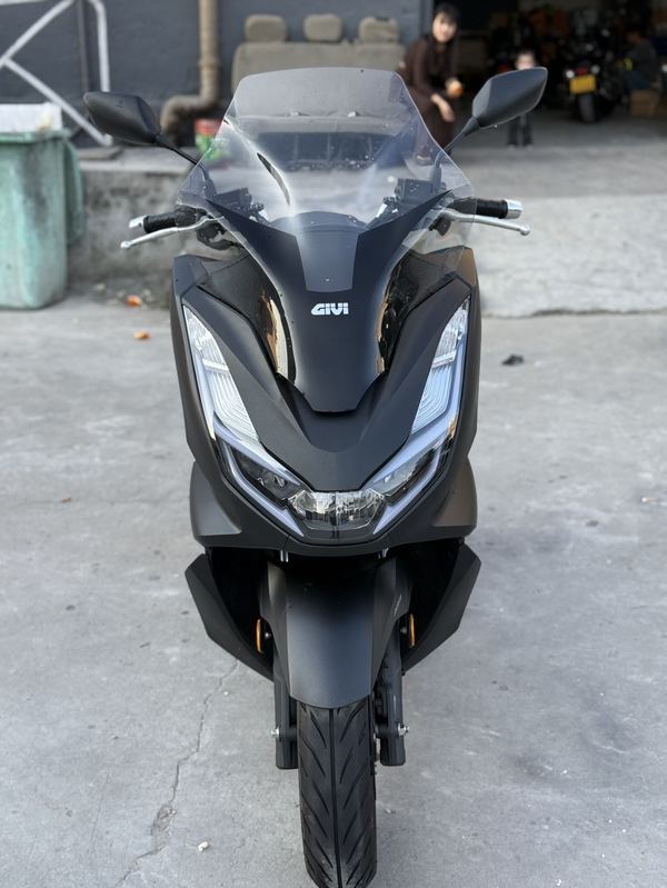 二手五羊本田PCX