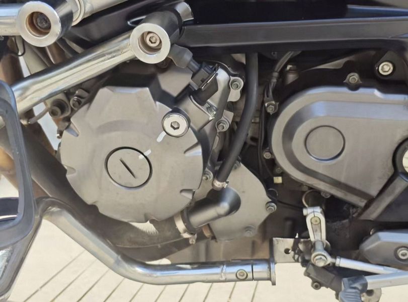 二手贝纳利600GC