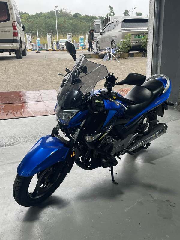 二手豪爵铃木骊驰 GW250