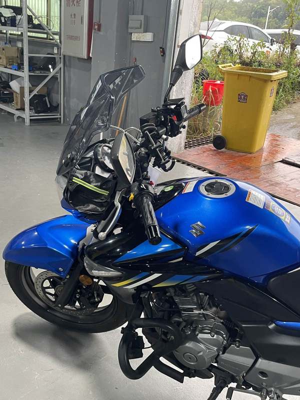 二手豪爵铃木骊驰 GW250