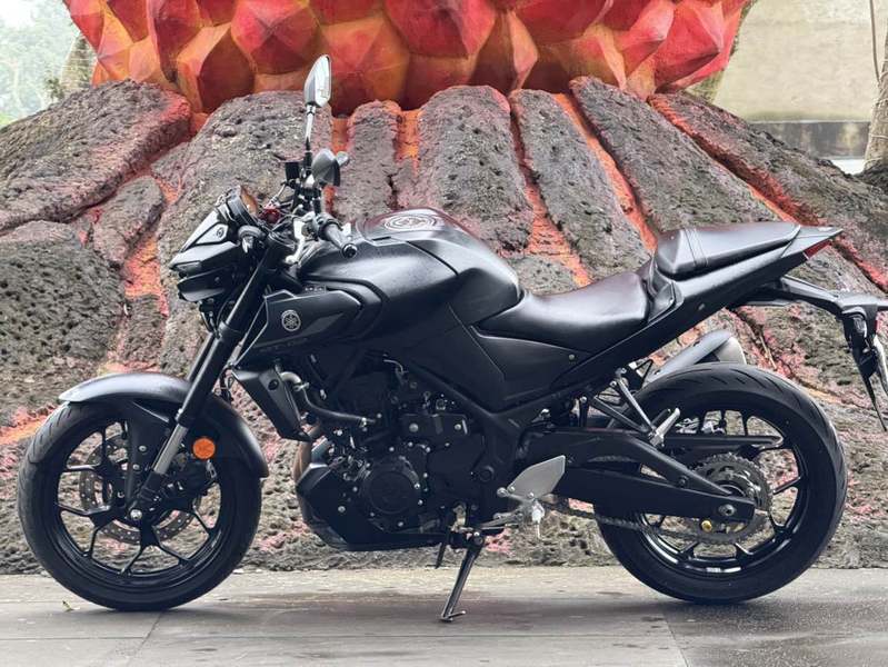 二手雅马哈MT-03