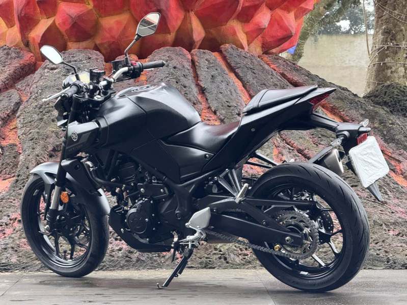 二手雅马哈MT-03