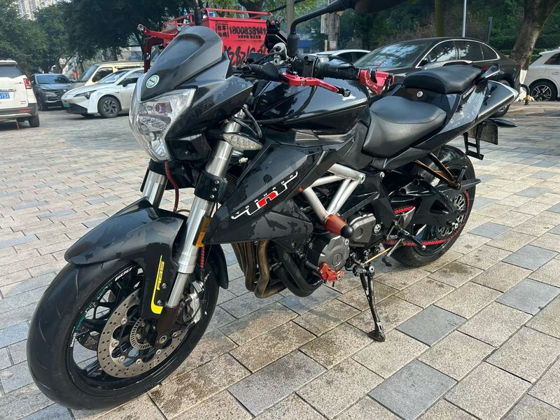 二手贝纳利TNT600i