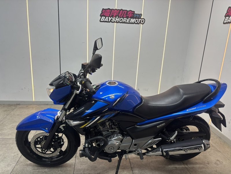 二手豪爵铃木骊驰 GW250