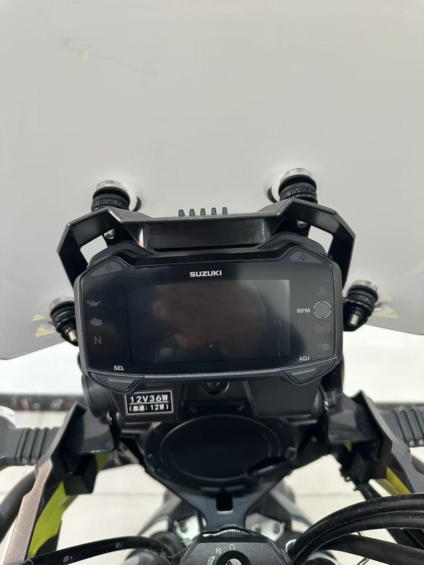 二手豪爵铃木DL250