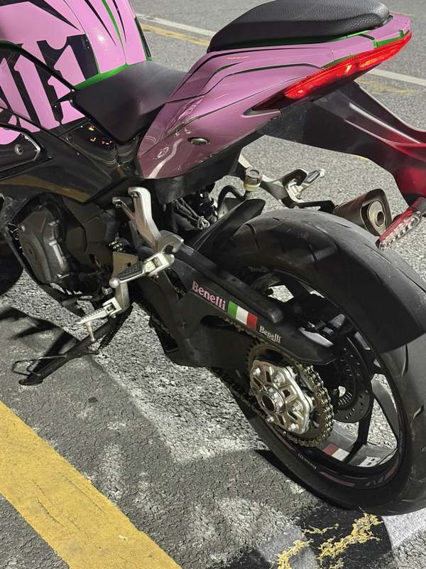 二手贝纳利龙卷风 Tornado 402R