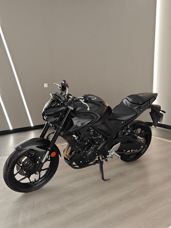 二手雅马哈MT-03