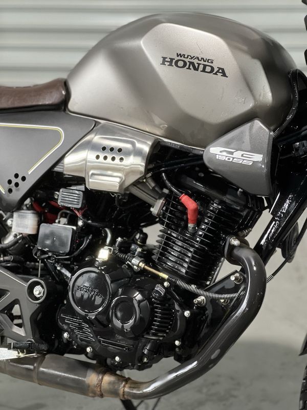 二手五羊本田鸷道 CB190SS