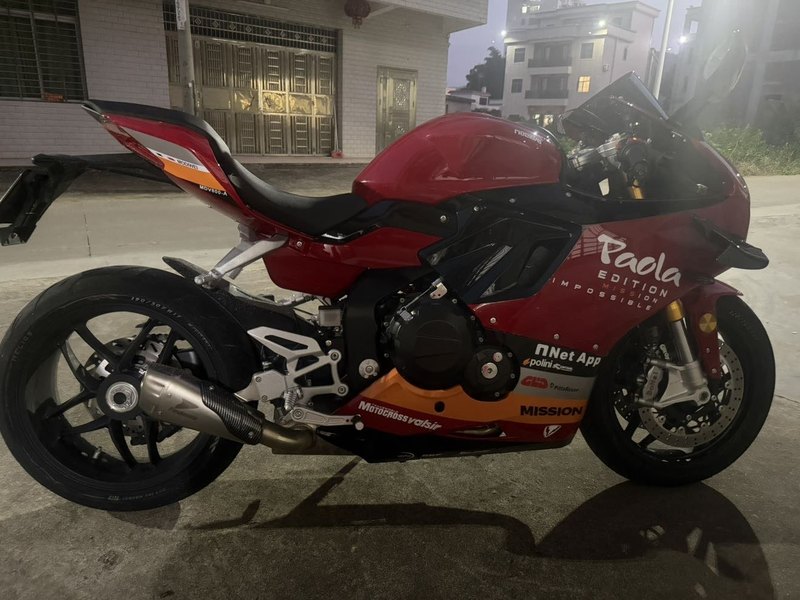 二手摩迪威800RS