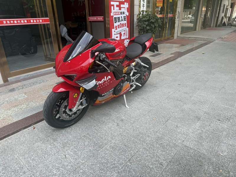 二手摩迪威800RS