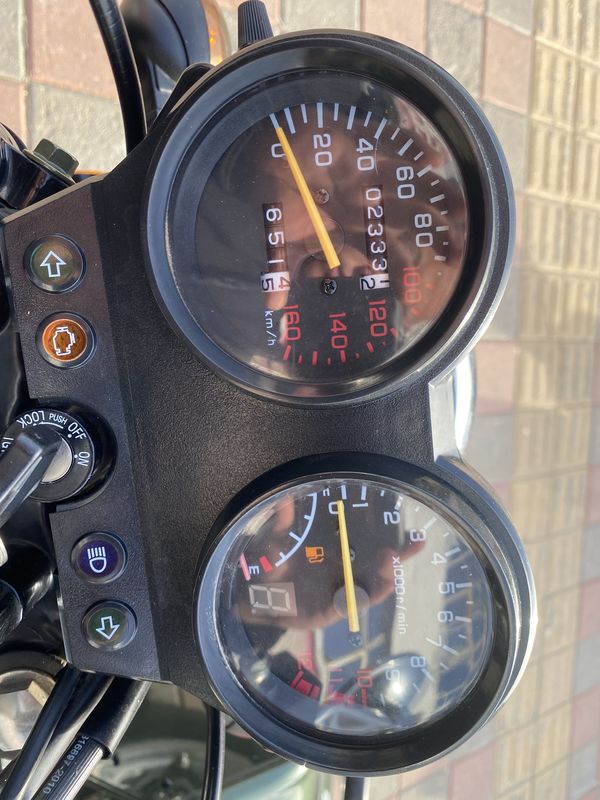 二手银钢巡逻者200