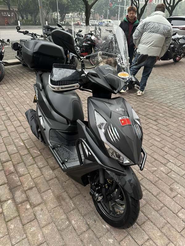 二手五羊本田NX125