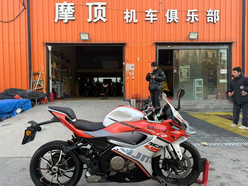 二手QJMOTOR赛250